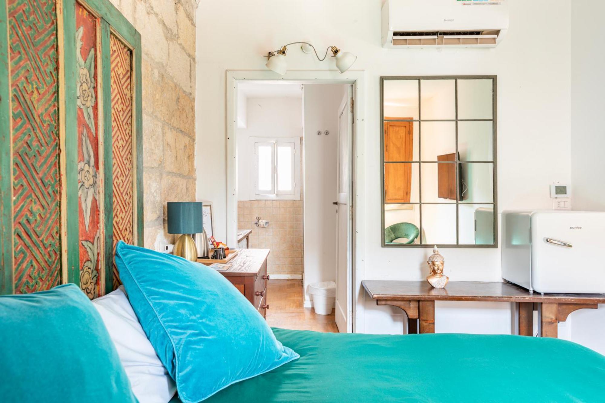 Bari Landlord 71 - Central Rooms المظهر الخارجي الصورة