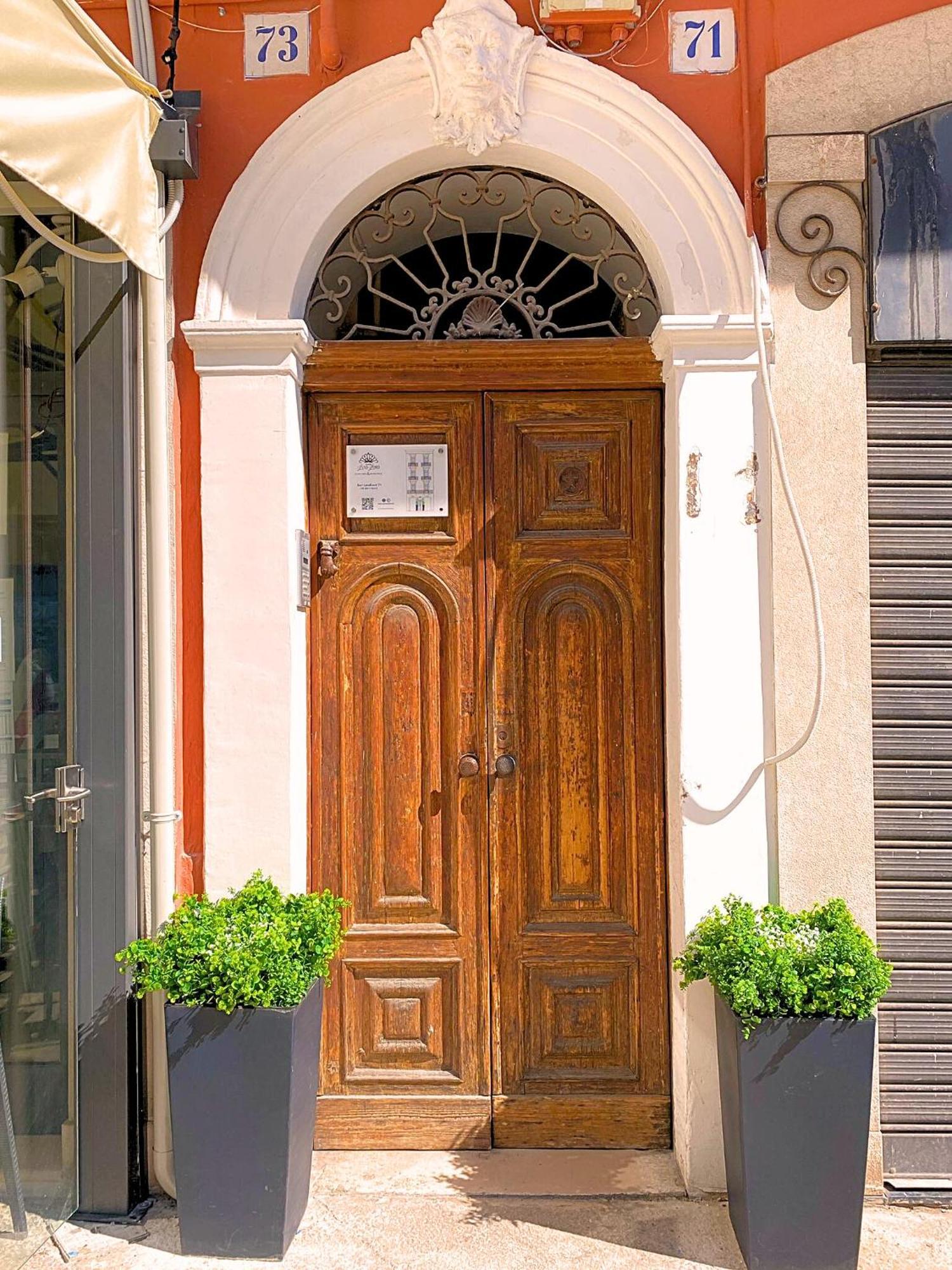 Bari Landlord 71 - Central Rooms المظهر الخارجي الصورة