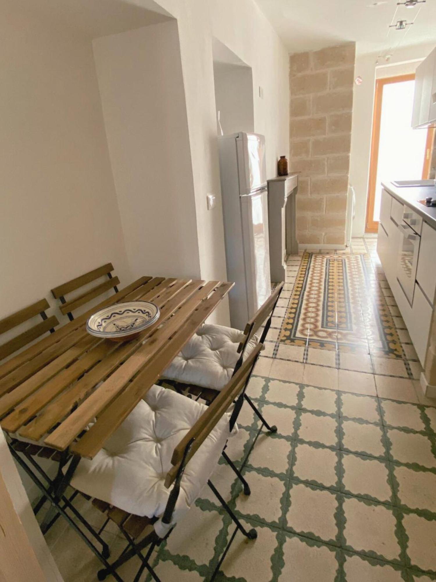 Bari Landlord 71 - Central Rooms المظهر الخارجي الصورة